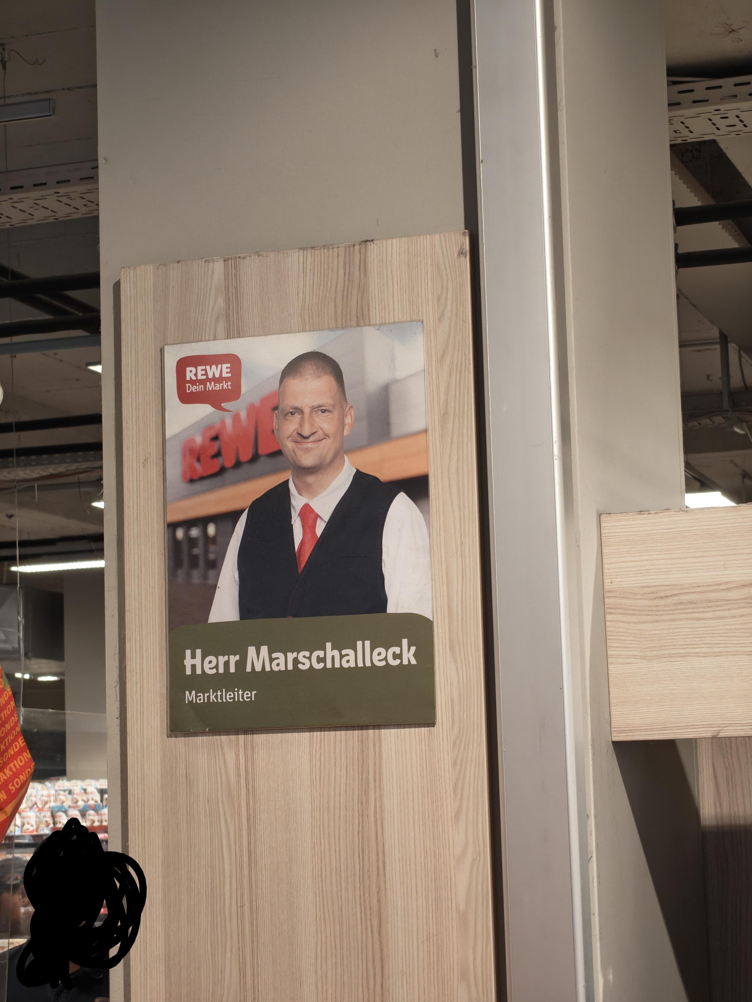 Rewe Bild eines Marktleiters Herr Marschalleck