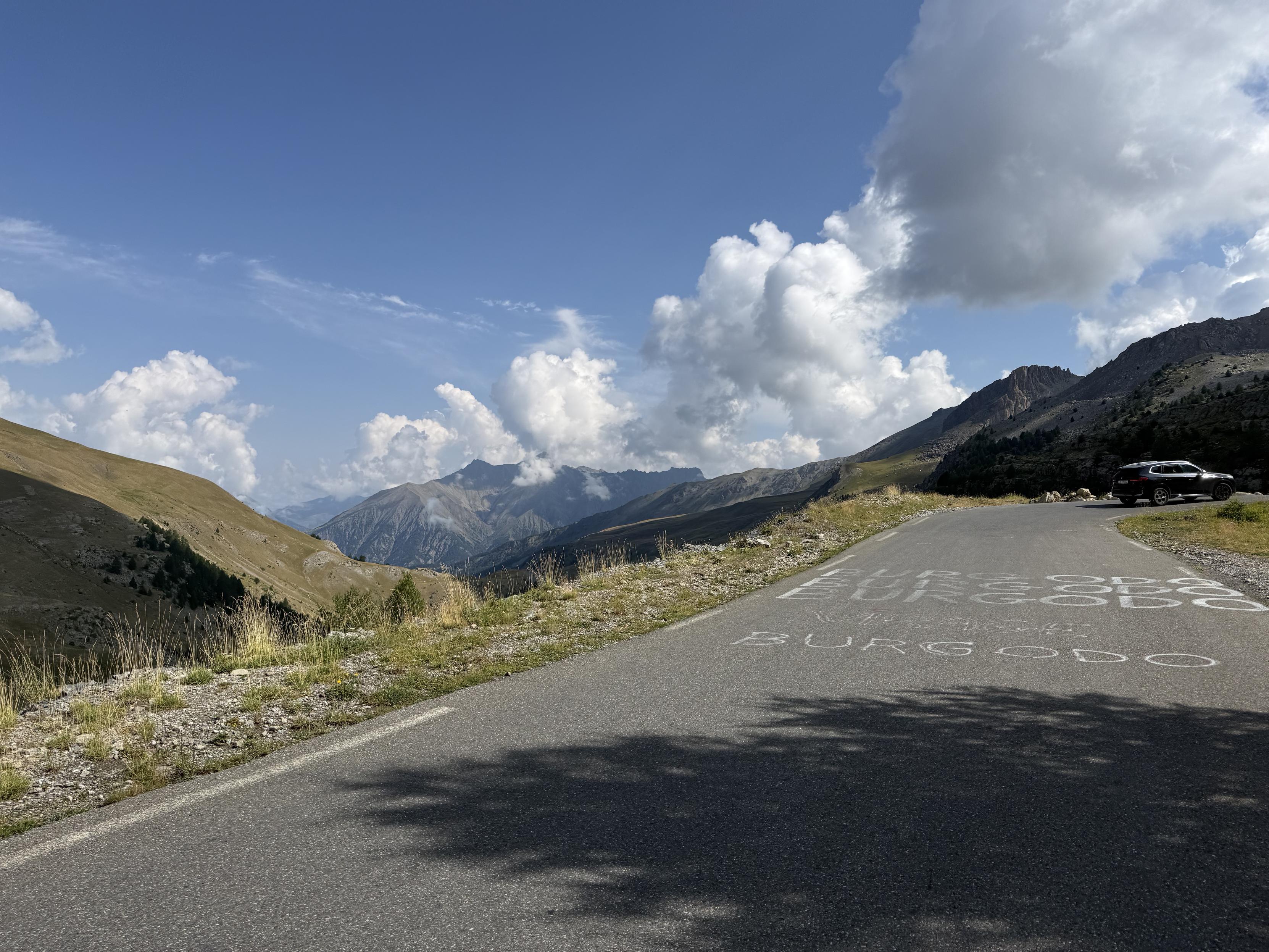 Auffahrt auf den Pass